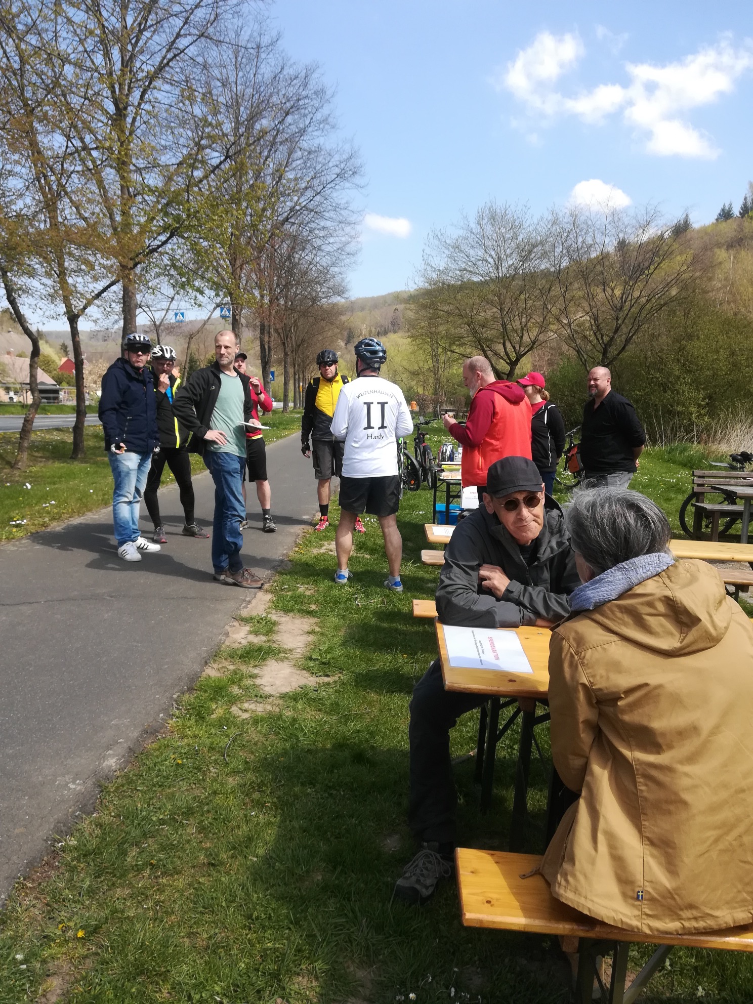 Spendenaktion der SPD Fuldatal am R1-Radweg in Wahnhausen